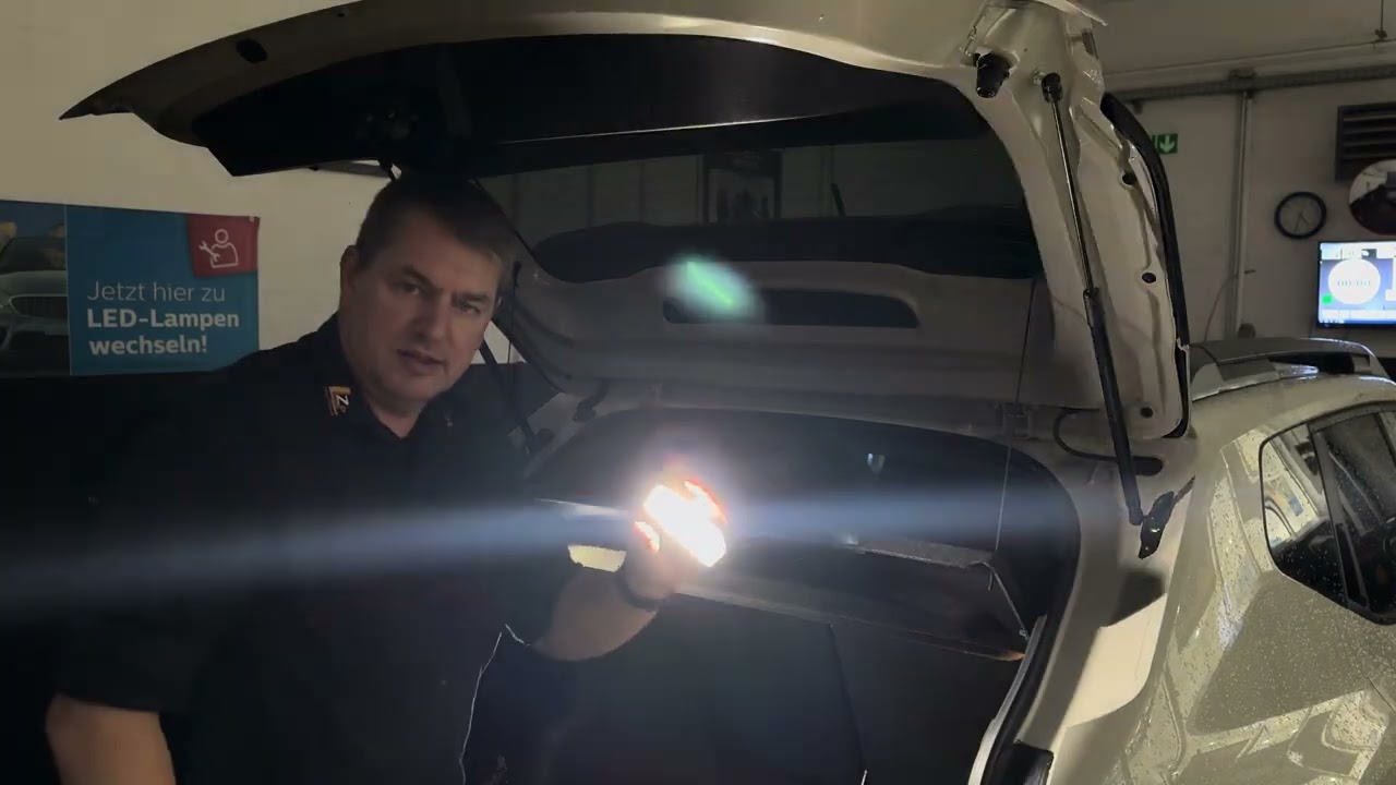 LZPoint Dacia Bigster Duster III  Sandero III FL YouClip kompatibel Beleuchtung mit Bewegungssensor