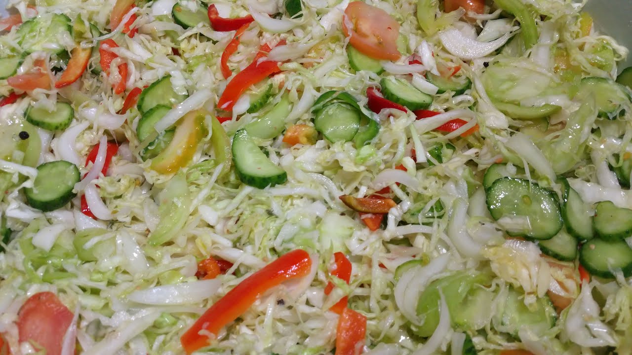 Salată de Varză Pikliz | Varză Murată cu Legume la Borcan pentru Iarnă de la Bunică 🍁