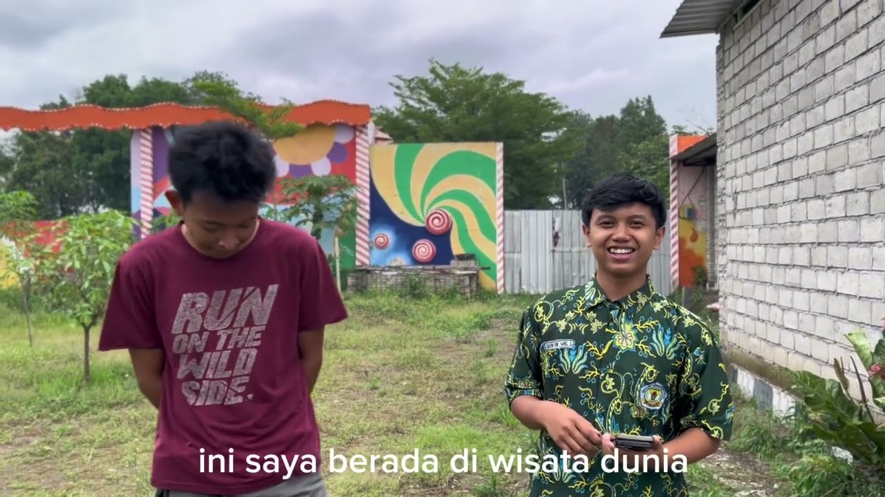 Wisata terbengkalai || Dunia Candy. Tugas bahasa Indonesia