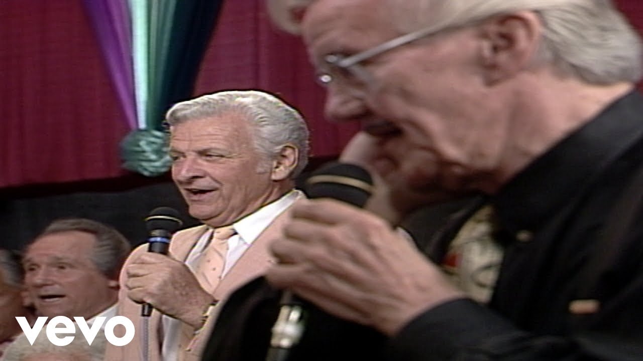Bill & Gloria Gaither - I'll Have a New Life (Live)