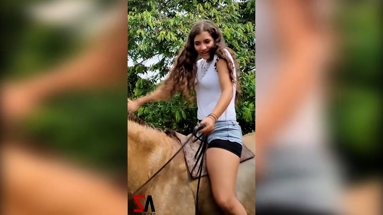 As&iacute; me Hicieron Montarlo [ Bielka Lucas & Nidia Alvarez ]