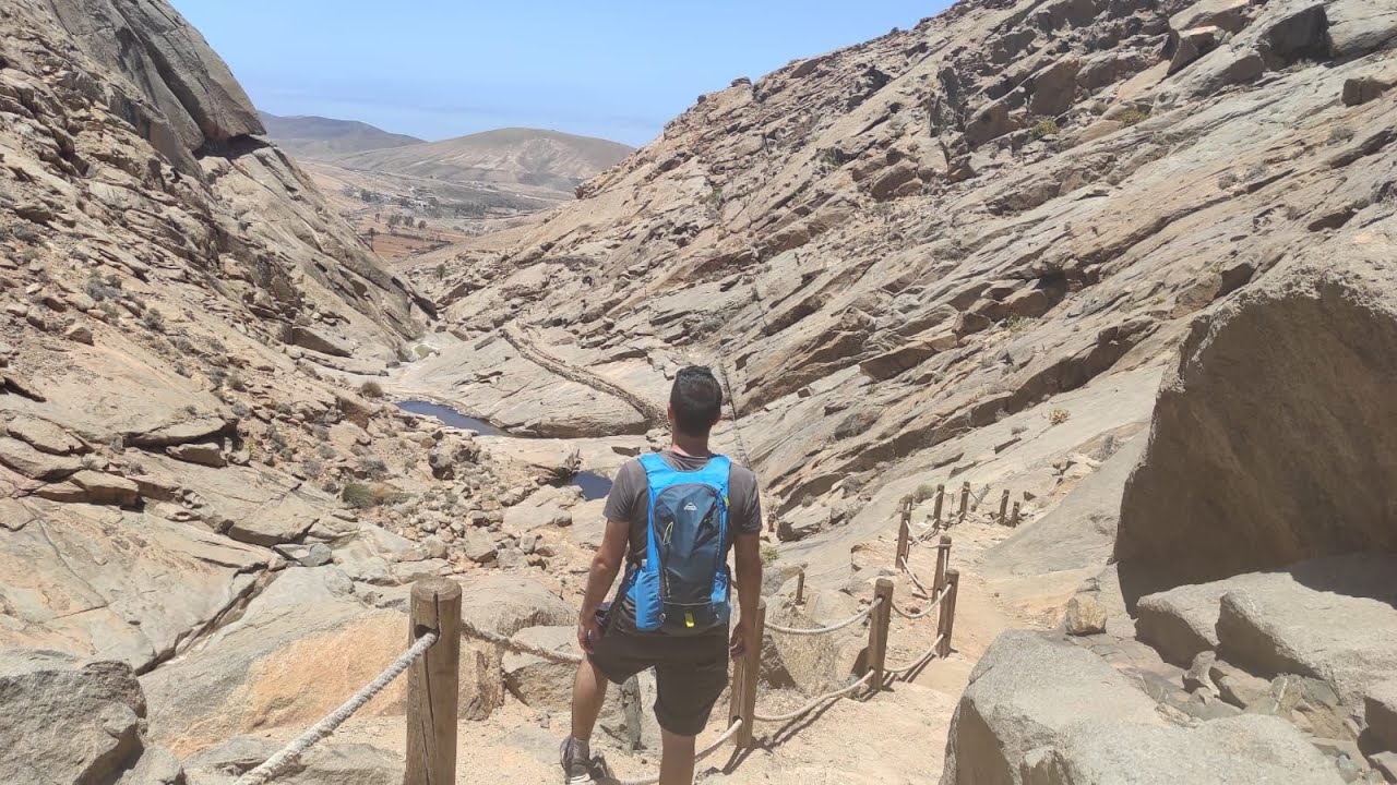 Fuertevenura 2: PARQUE RURAL DE BETANCURIA (Tef&iacute;a Betancuria Barranco de las Pe&ntilde;itas, P&aacute;jara y Ajuy)