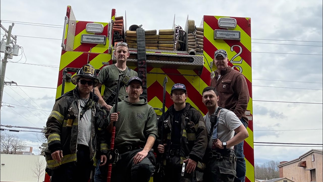 Boiling Springs Fire & Rescue Respond to a House Fire