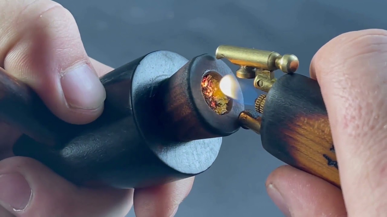How to use a MacQueen Pipes Carb Cup