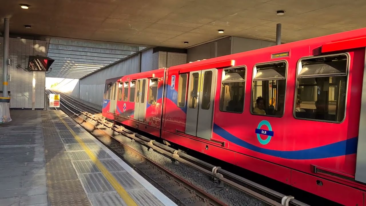 BECKTON PARK DLR Station (2022)