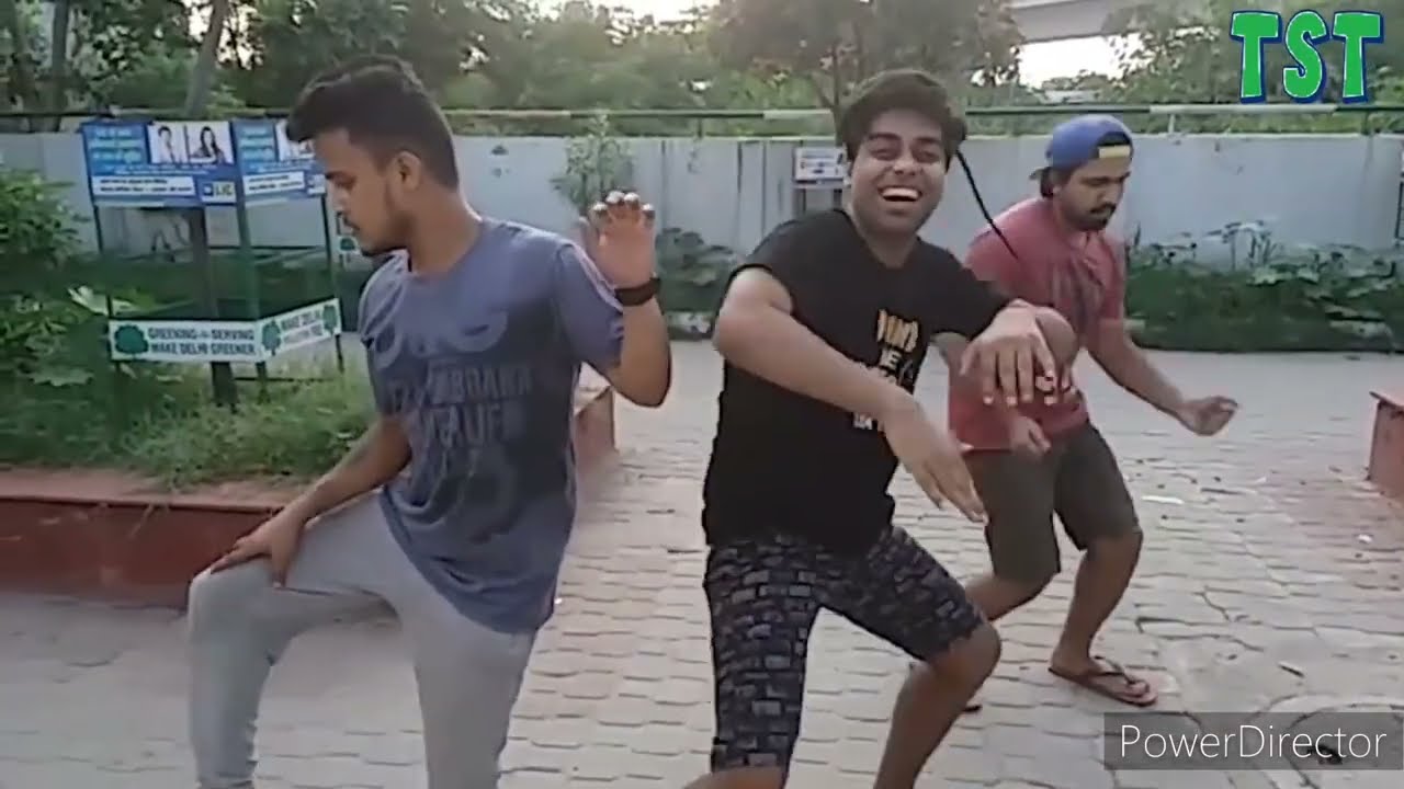 FUNNY DANCE Prank TST