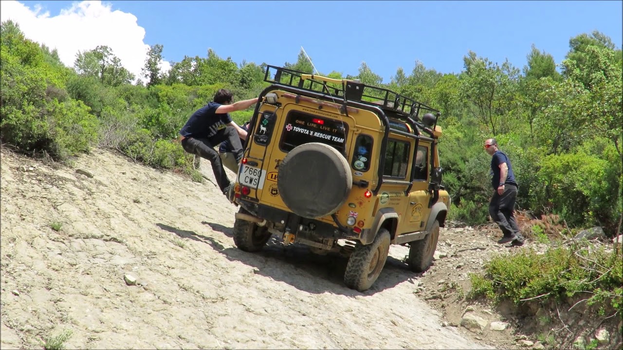 Rescate en Llosa Nova (Les Comes), CLRTTE XV Nacional Land Rover defender 90 Camel Trophy