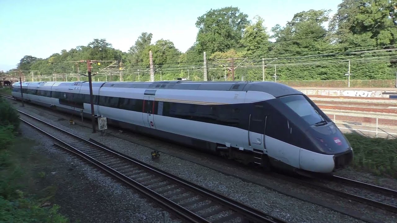 Züge in København Østerport mit Øresundstag DSB ME und mehr...