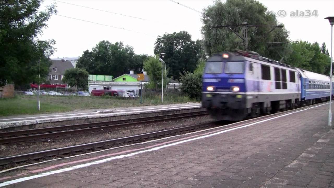 Train / Pociąg międzynarodowy Kasztan w Koninie Husarz EP09 E186