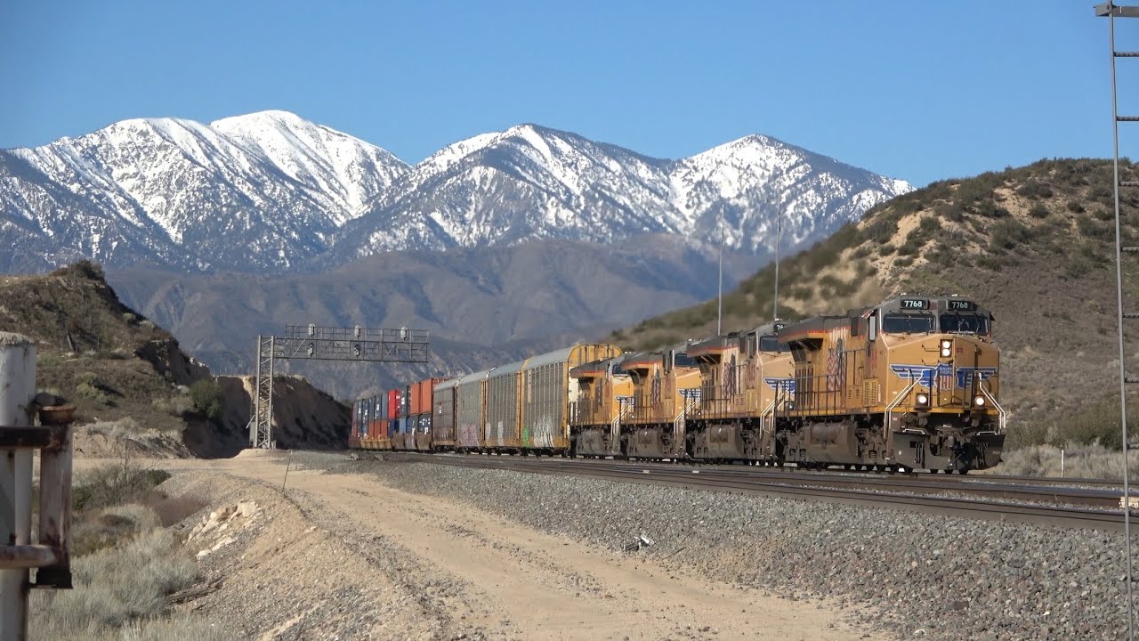 Cajon Summit to Barstow (day 3) on 2/19/23 in 4k.  NS, BNSF & UP.  Oil, manifests, intermodals.