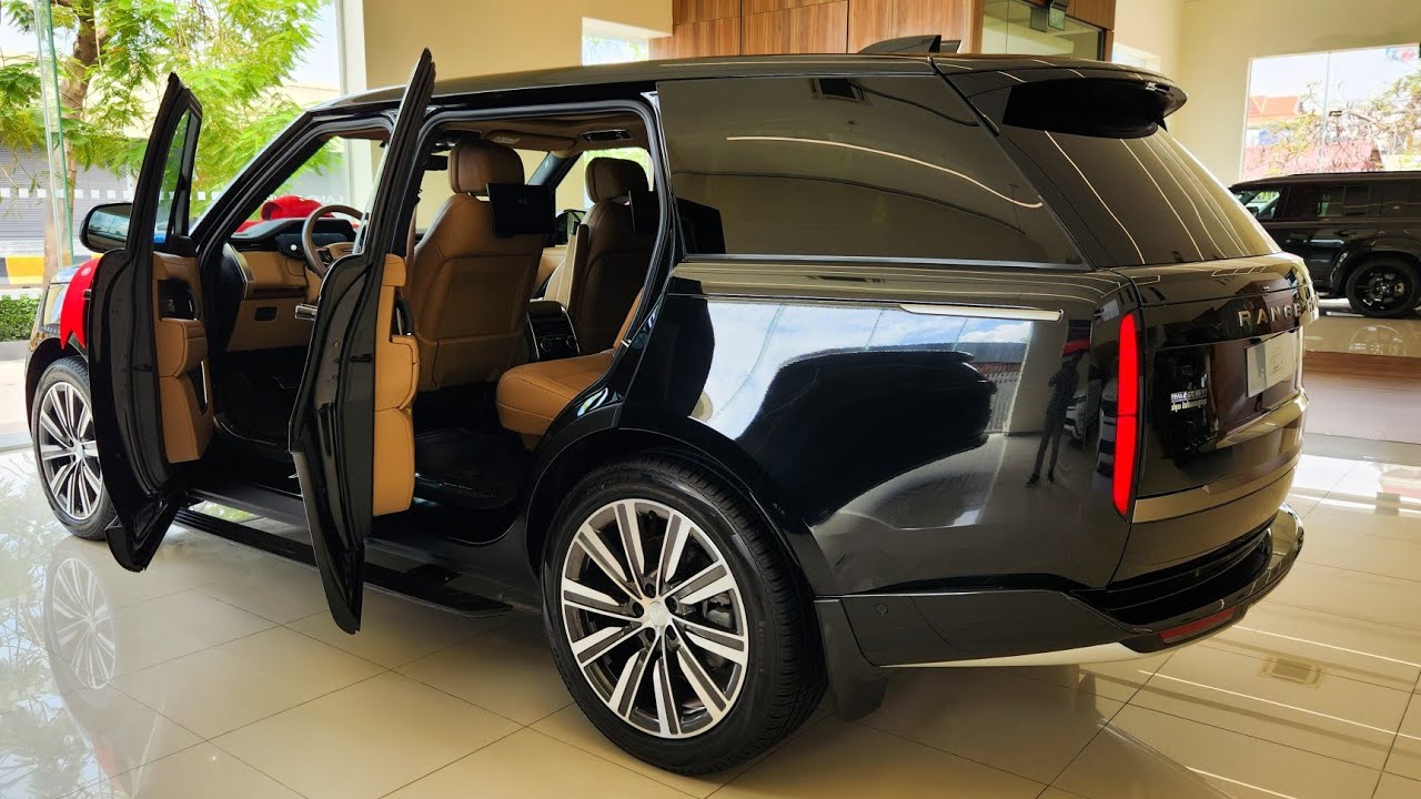 2024 Land Rover Range Rover - Ultra Luxury King of SUV | Interior and Exterior walk around video