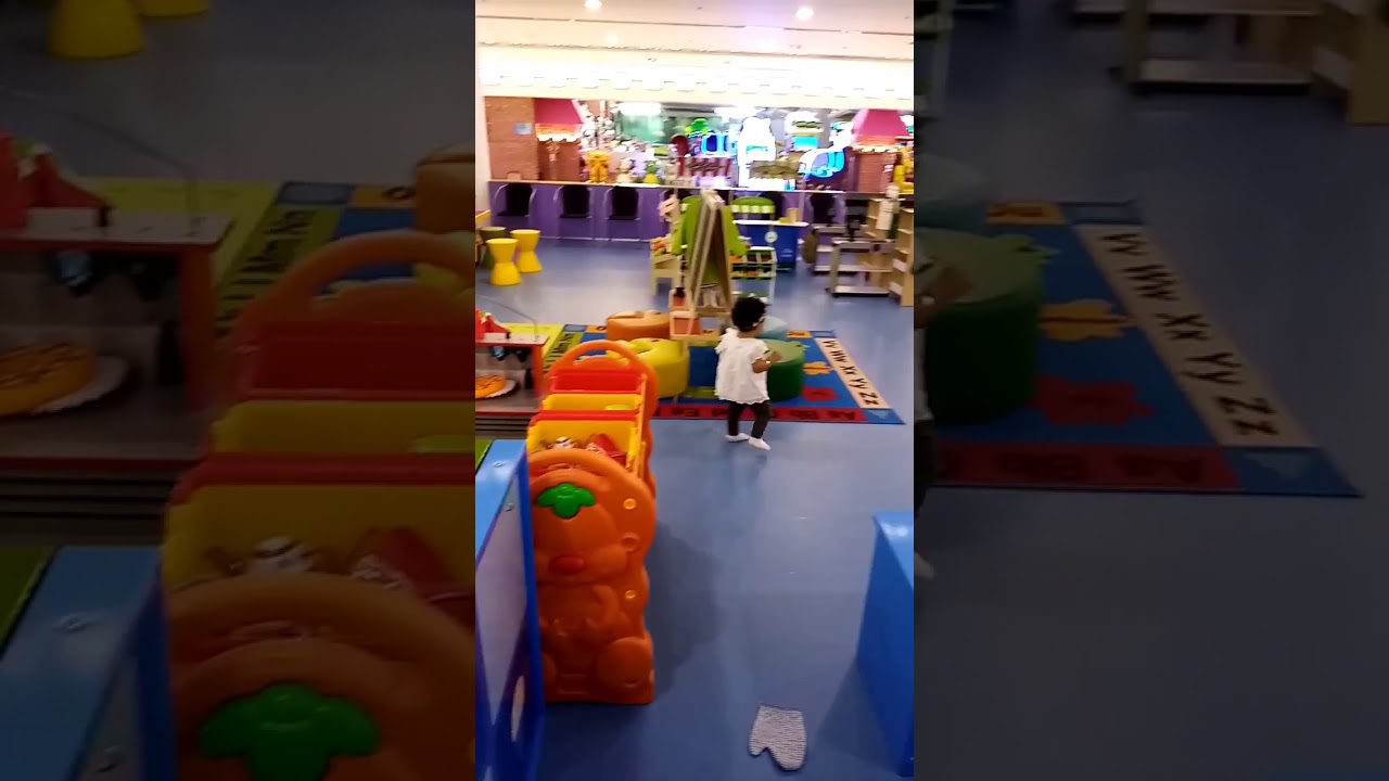 مجمع الأتريوم. سار. البحرين