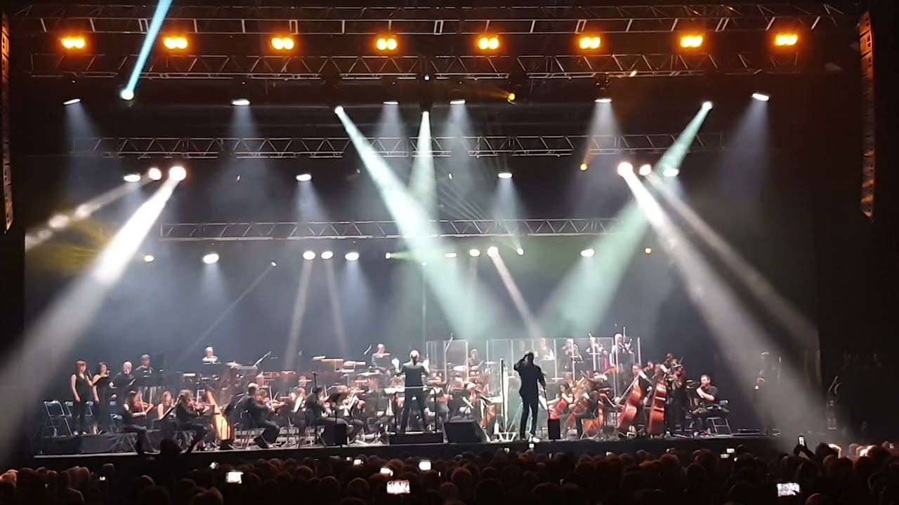Alan Stivell et l'Orchestre National de Bretagne - Tri Martolod (Rennes Liberté - 7 avril 2022)