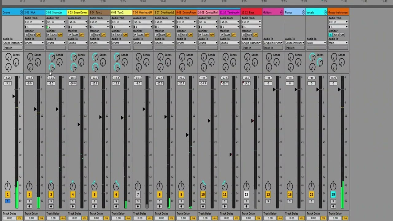 Mezclando una batería utilizando un solo plugin en Ableton Live 12 