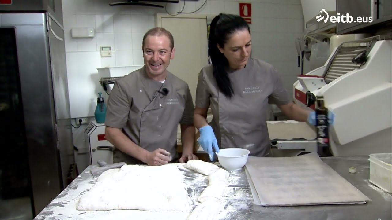 SUSTRAIA: Euskal ogia, Telleria gaztak y Cestería en castaño