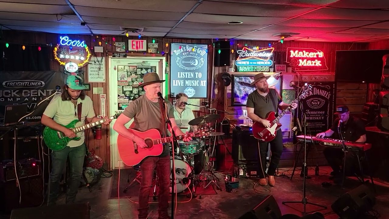 Whistle - Jason Eady w/ Midnight River Choir at Buck's