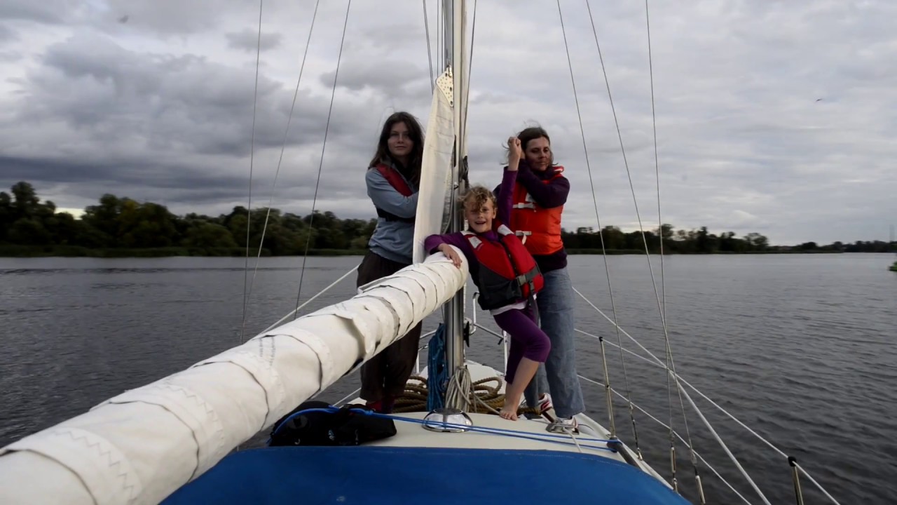 Family cruising with 'Sarabande', our Albin Vega