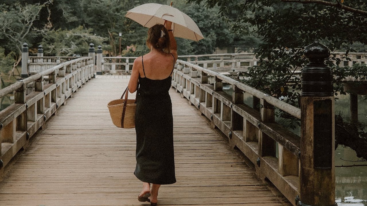 A Dreamy Day In Nara - Bowing Deer, Quiet Temples & A Little Bit Of Magic