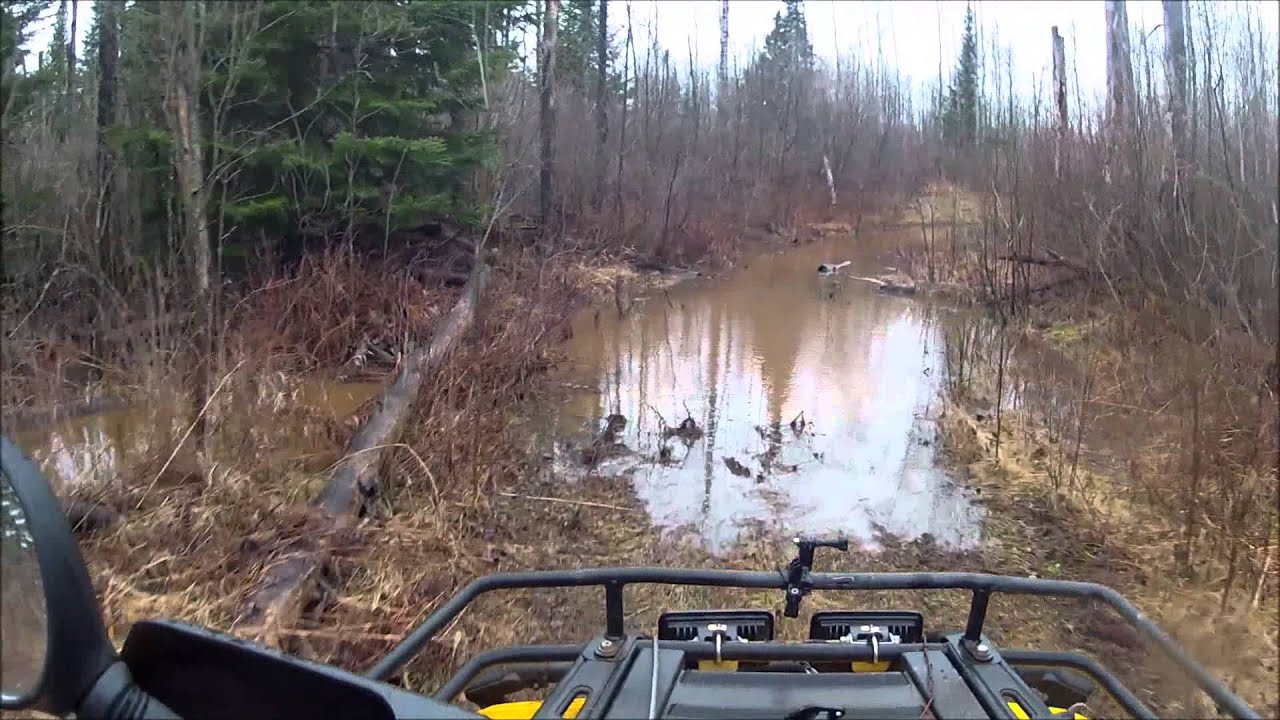 Riding the  Canam 400XT max