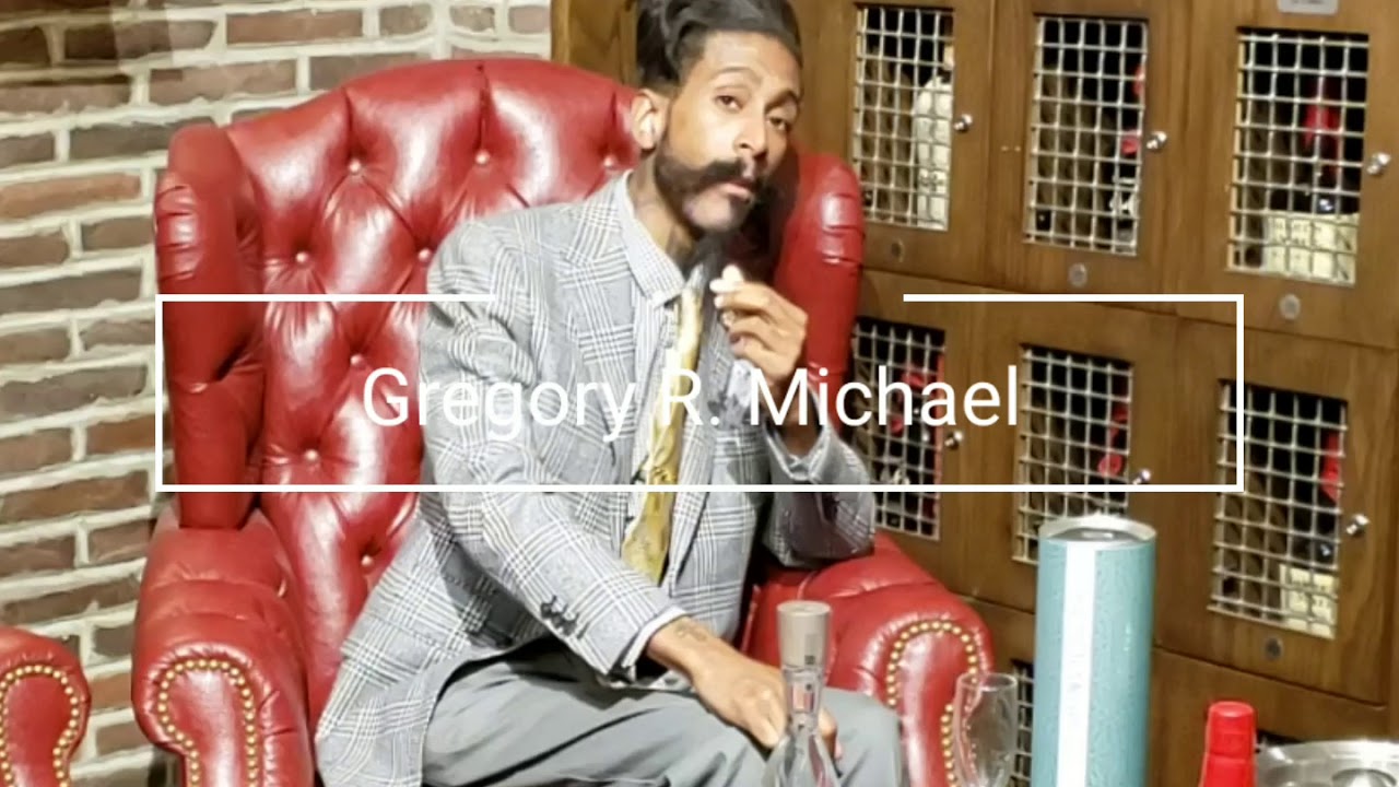 Greg Michael Arbiter Elegantiarum - Svalbardi Polar Iceberg Water