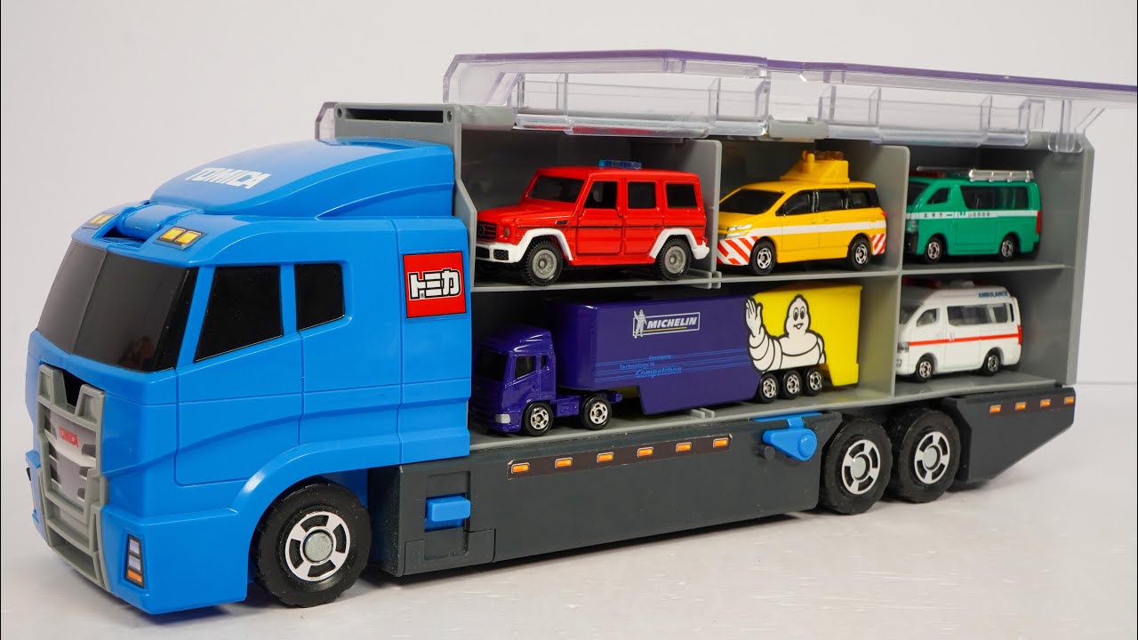 トミカ☆トミカのミニカーを開封しチェックしてコンボイへ収納していきましょう☆