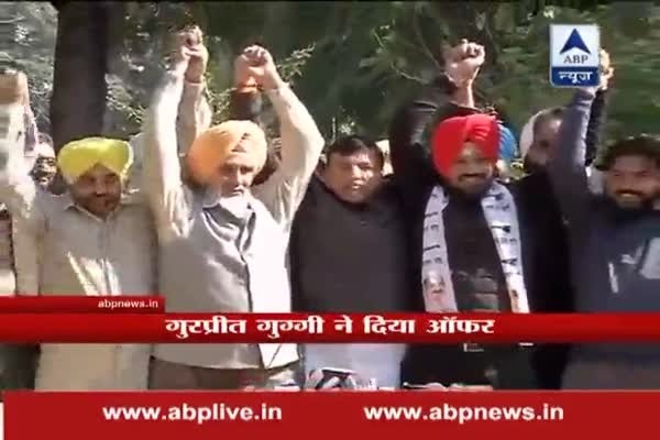 After joining AAP, comedian Gurpreet Ghuggi invites Sidhu in party