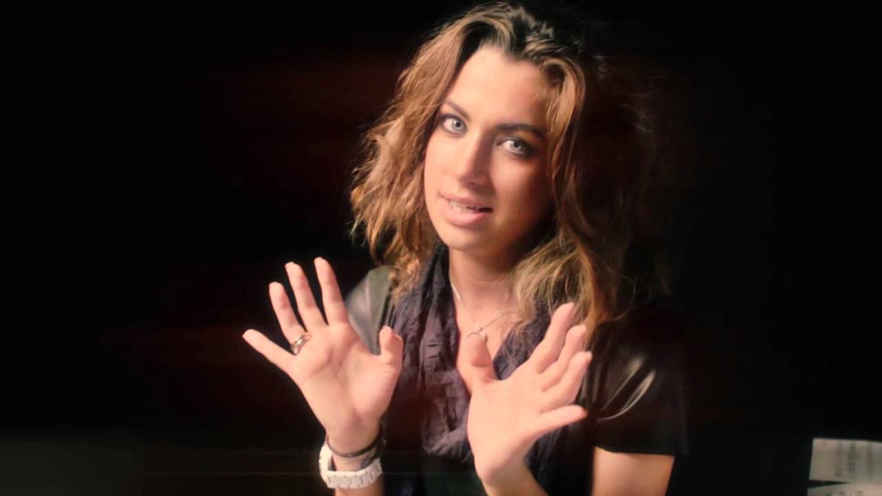 Beth Zienna Williams - Be My Baby