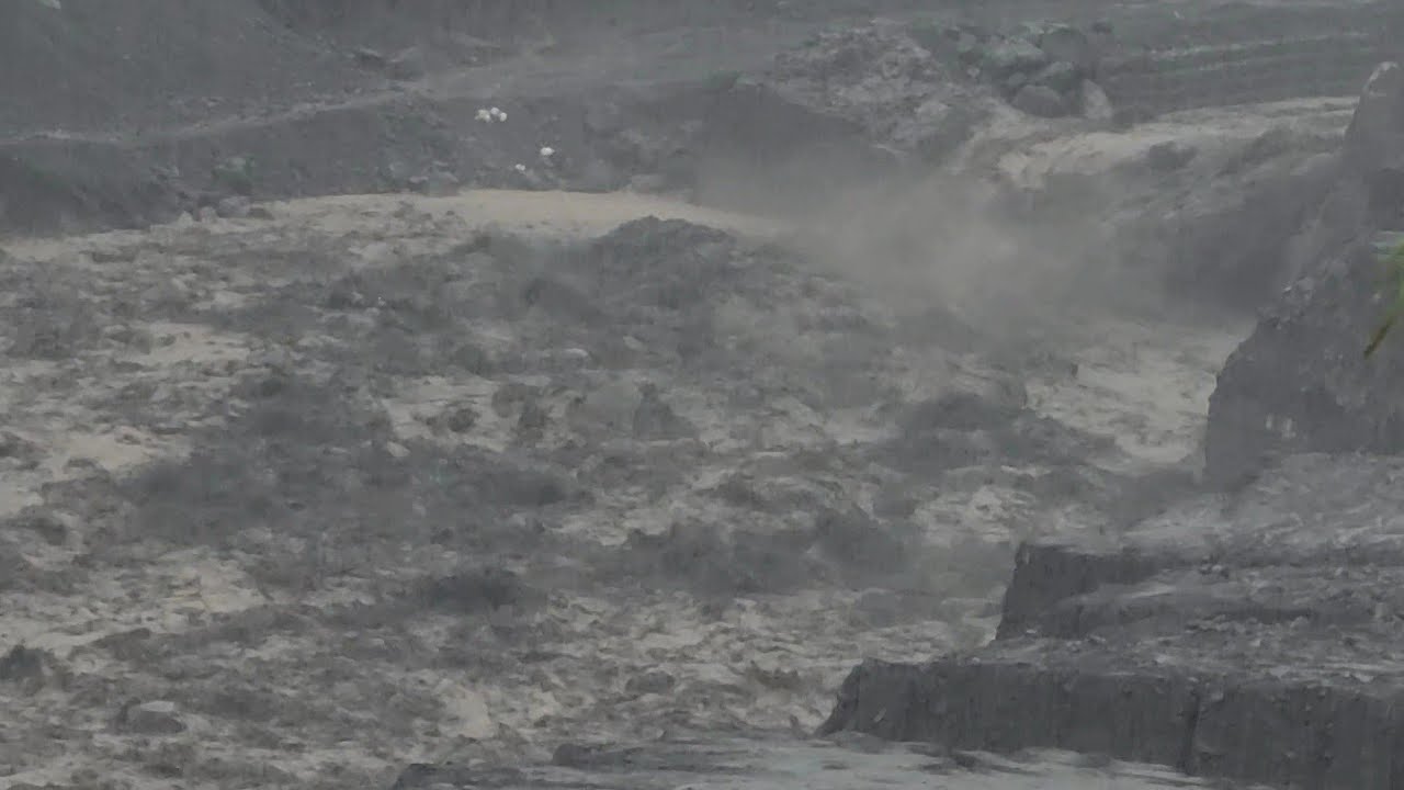 AWAS BANJIR BESAR LAHAR DINGIN SEMERU HARI INI