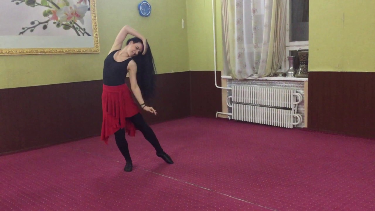 Kateryna Siham fan veils show bellydance. LABRIZ by REZA HEJRI.