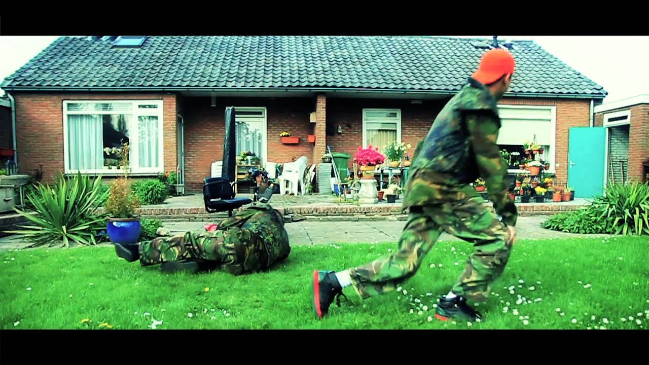 Mr. Polska feat. Ronnie Flex - Soldaatje (Prod. Boaz van de Beatz)