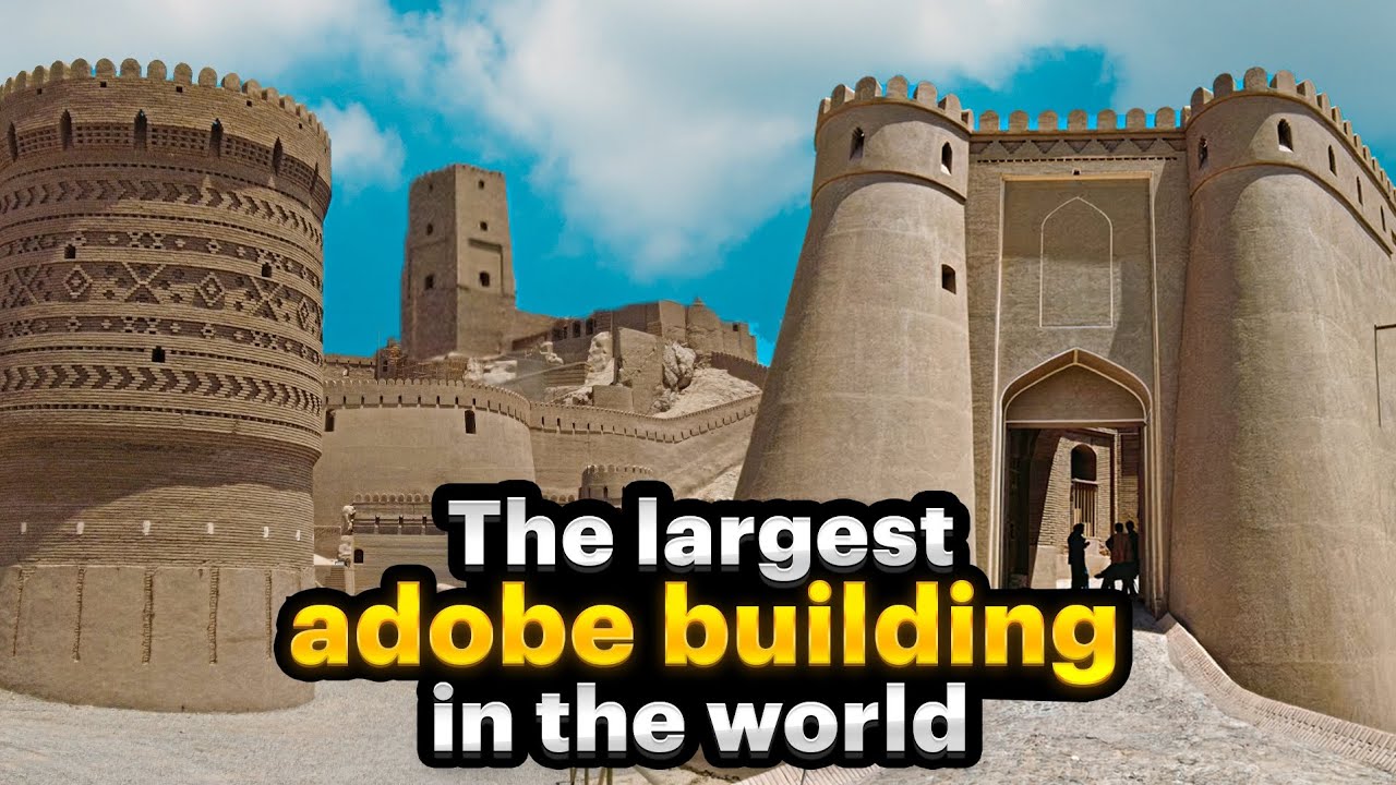 Bam Citadel, the largest adobe building in the world.ارگ بم، بزرگترین بنای خشتی جهان