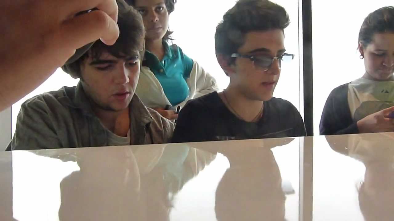 Il Volo - Meeting and Singing with Piero and Ignazio (PANAMA) #2