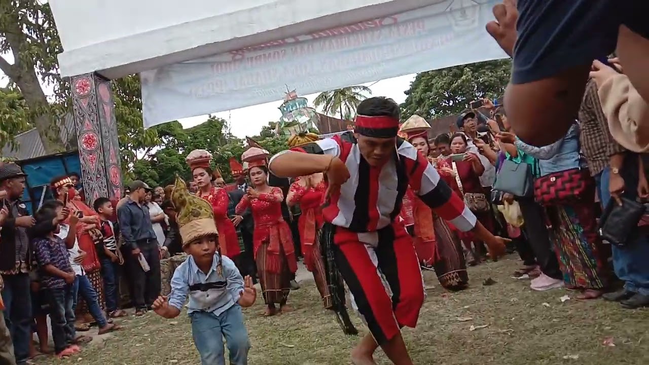 Tor Tor kedatangan Djawak ke Pesta Sombu Sihol Toga Sijabat 2022 di Ambarita Samosir