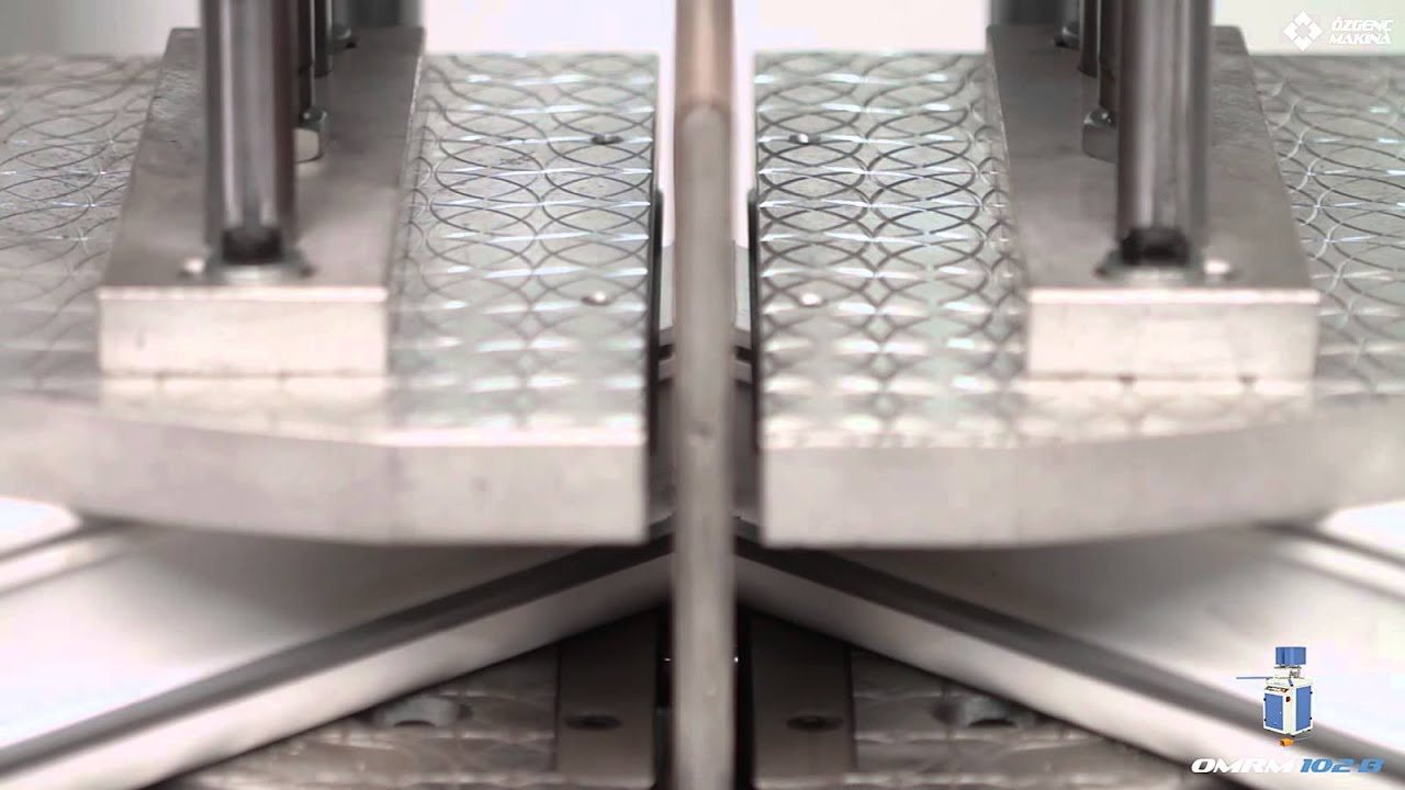 Machine de soudure automatique de profilés PVC à angle unique OMRM 102B