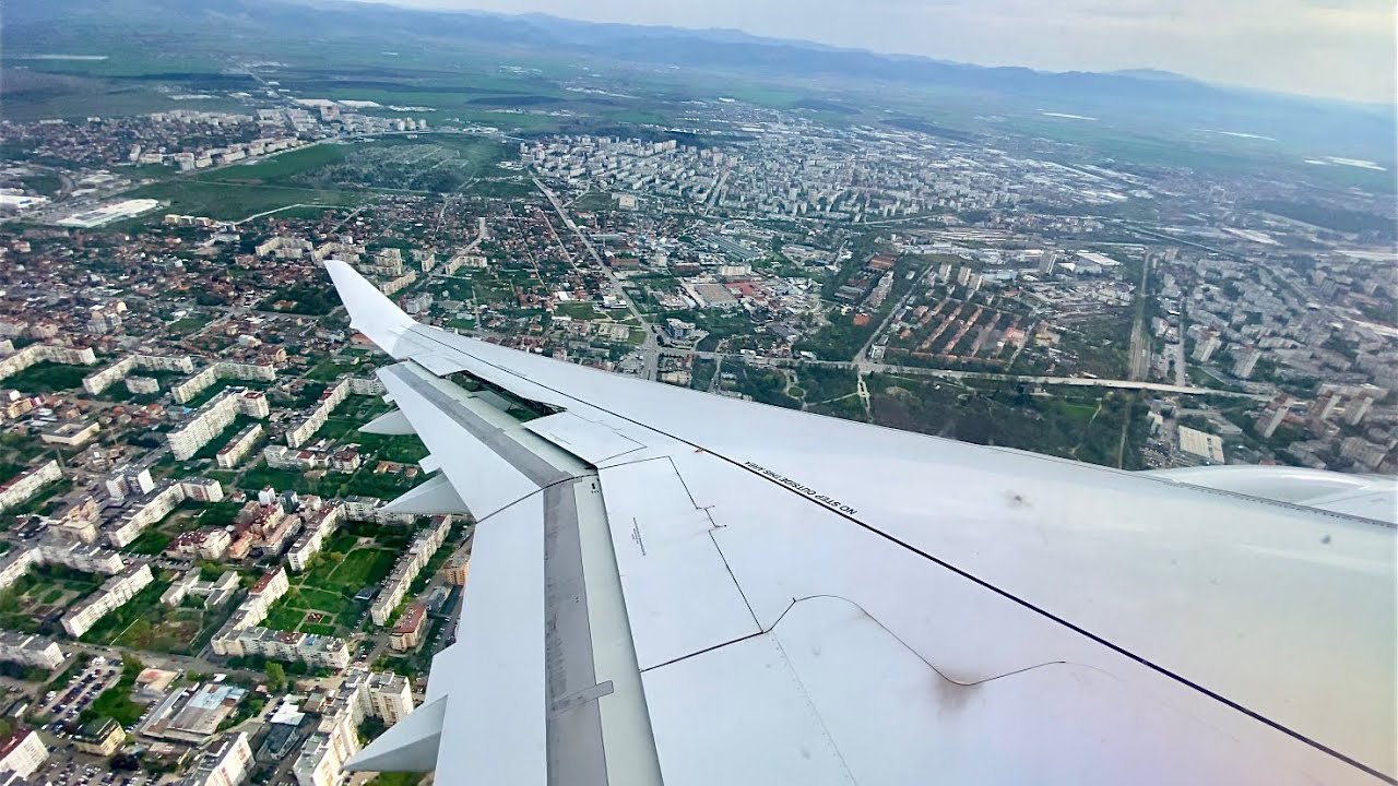 🇧🇬 Landing at Sofia Vasil Levski Airport, Bulgaria Air Airbus A220-300 🛬
