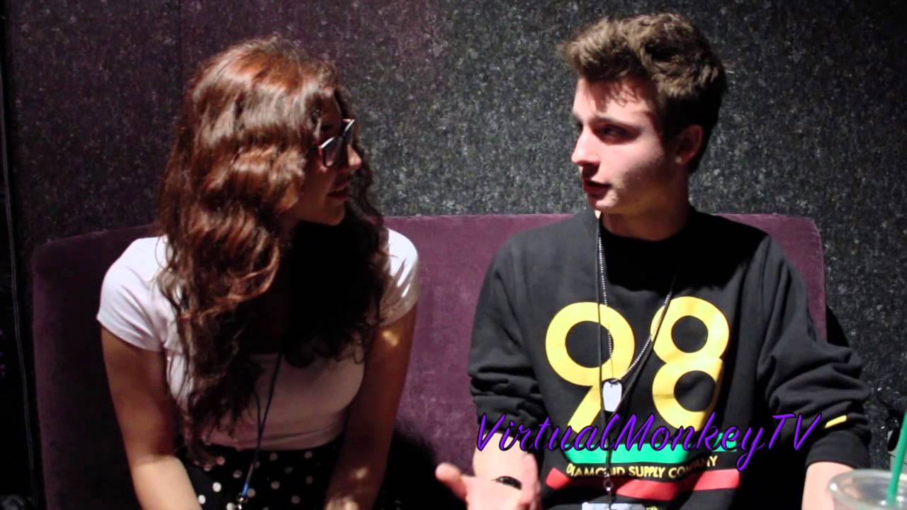 Chris Collins (WeeklyChris) Interview at FANatics tour!