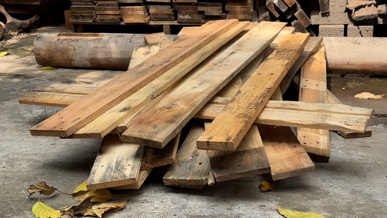 From Discarded Pallets to Masterpiece: Unique Garden Furniture Made from Recycled Pallet Wood