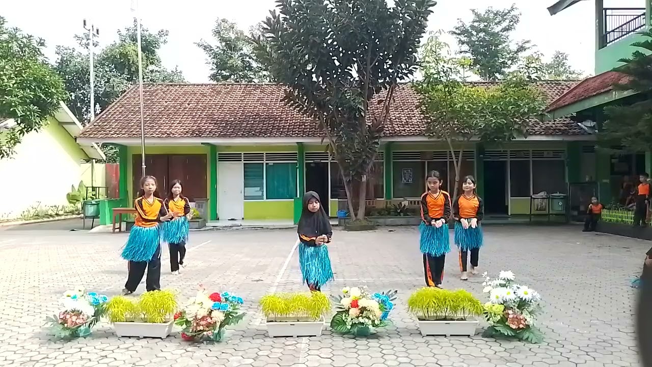 Seni tari SAJOJO 