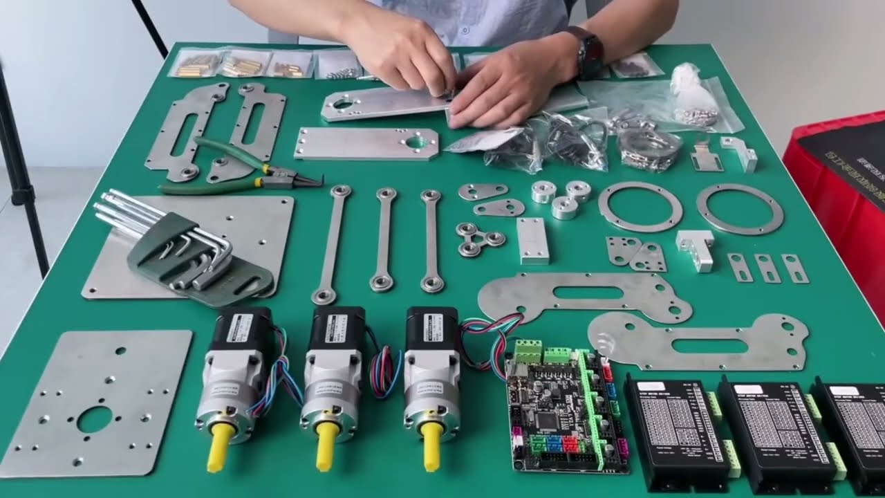 DIY robotic arm in 3 hours with stepper motor.