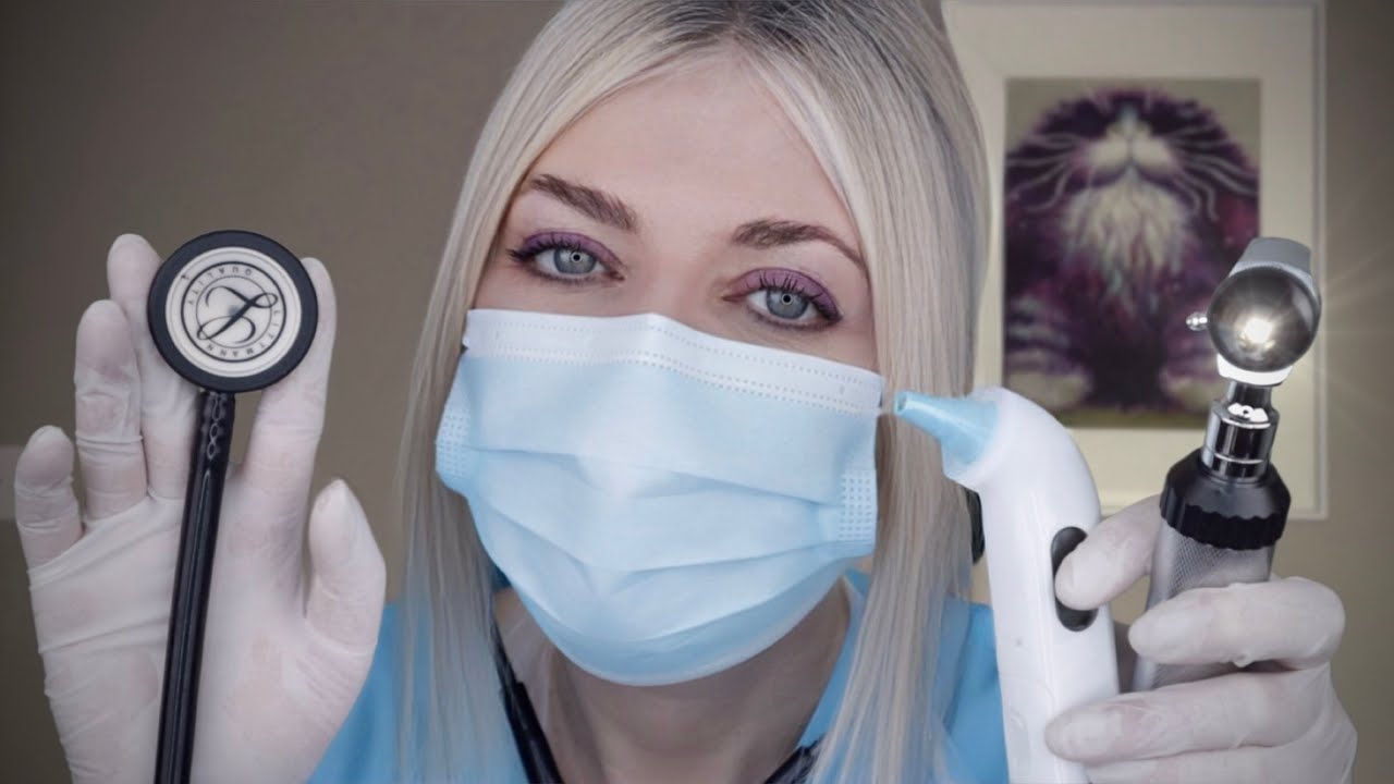 Медицинский осмотр на дому у ASMR-врача: отоскоп, ушные капли, стетоскоп, освещение, латексные пе...