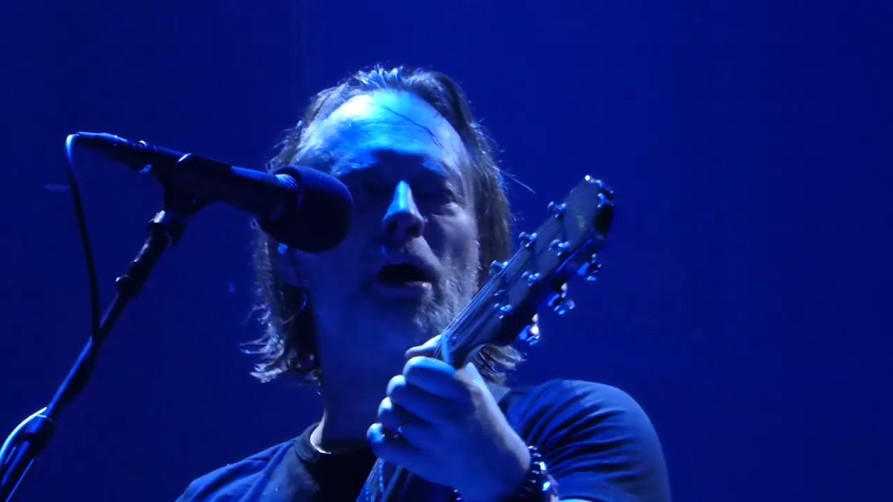 RADIOHEAD: Street Spirit - Uber Arena, Berlin Germany 2025-12-12 front row HD
