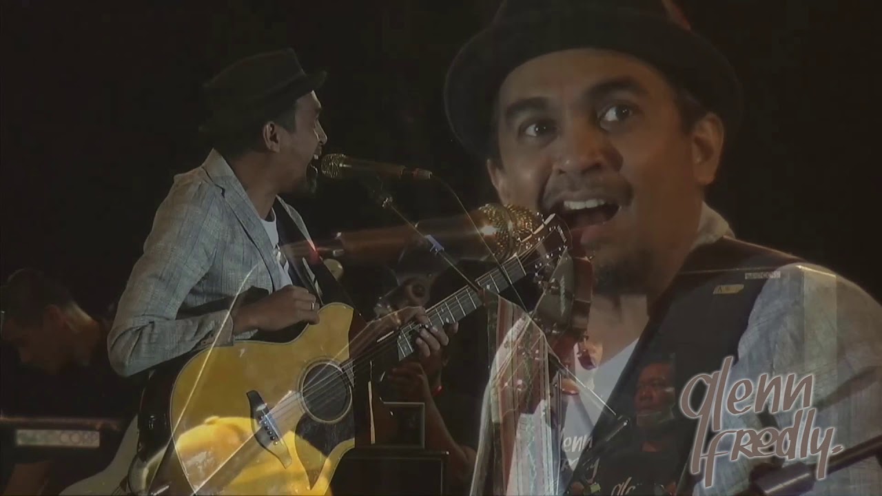 Konser Glenn Fredly di Graha Asia Tasikmalaya
