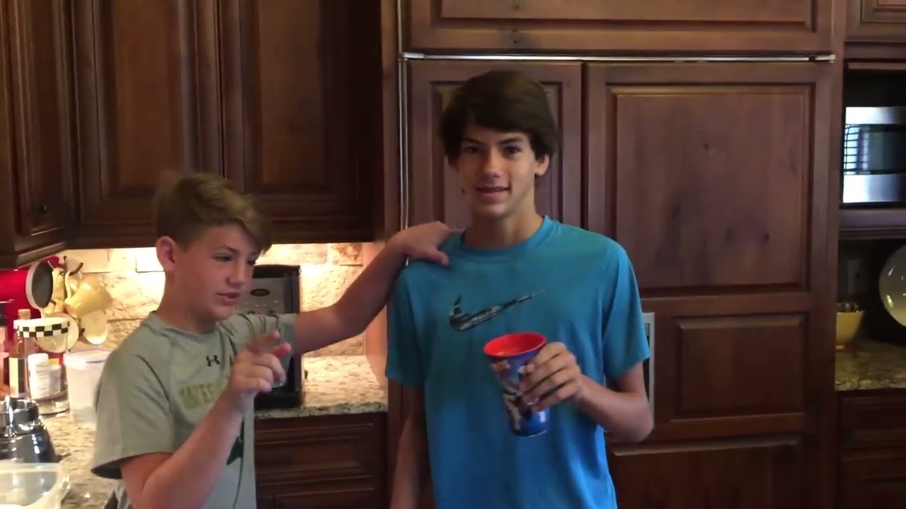 The Smoothie Challenge!  (MattyBRaps vs Jack)