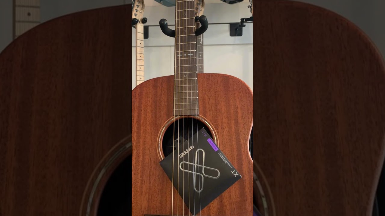 D'Addario EZ Strings - Acoustic Guitar