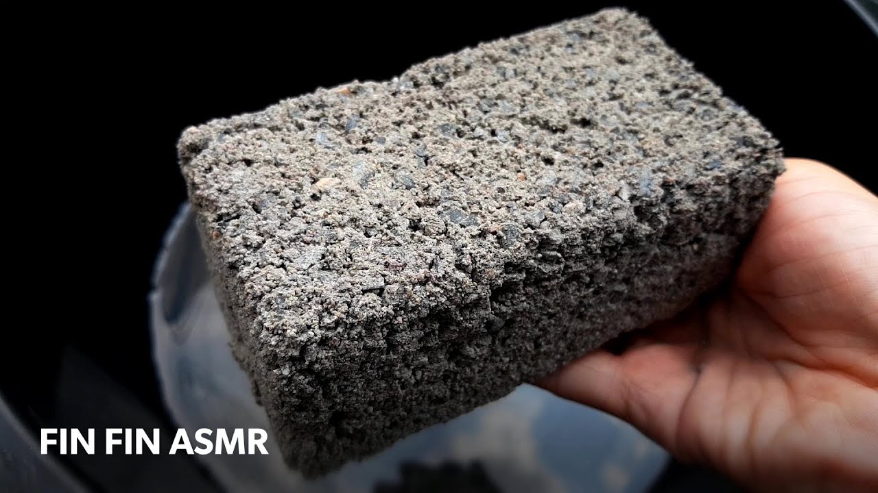 Relaxing Gritty Blocks Crumble | ASMR #371