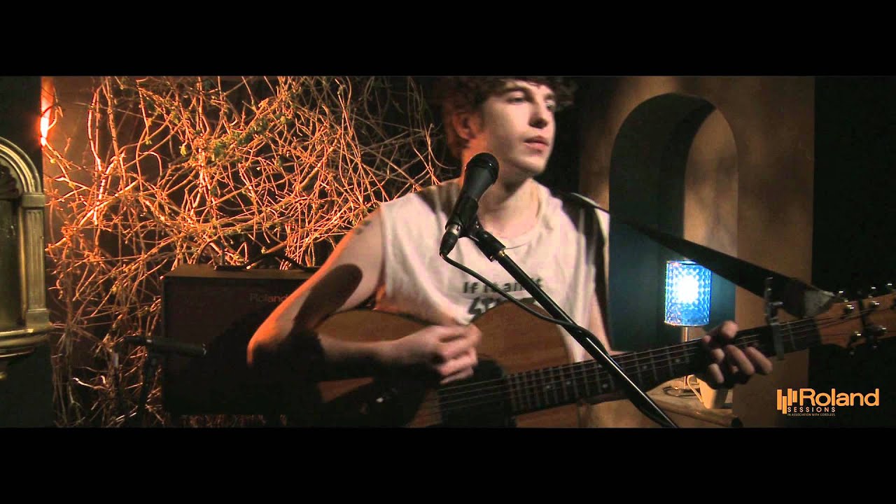 Luke Pritchard - The Kooks (EXCLUSIVE) - See the Sun