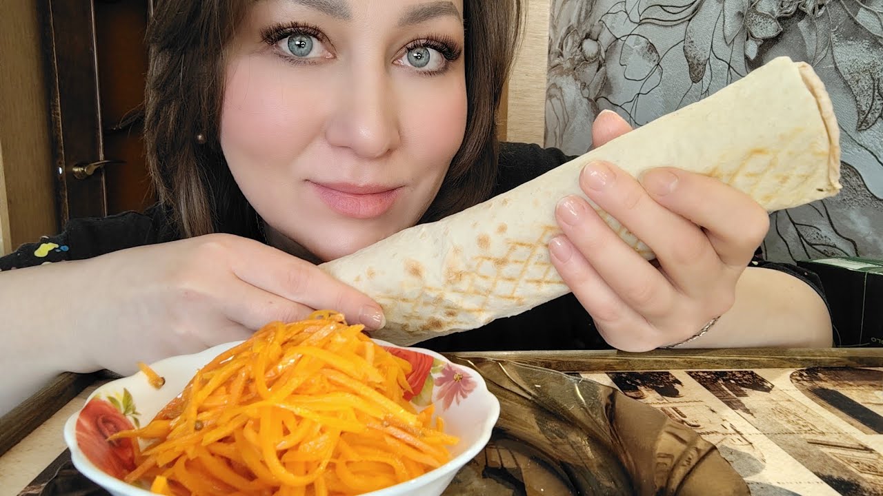 МУКБАНГ🔥 ШАУРМА🔥 СОЧНАЯ ВОСТОЧНАЯ 😋