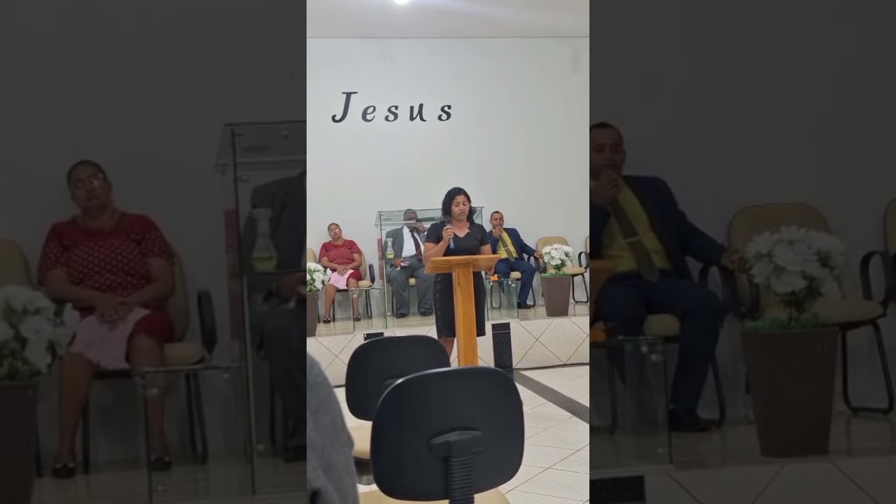 Louvando ao Senhor com o hino Vai passar de Eliane Fernandes culto de domingo🙌🙏❤️
