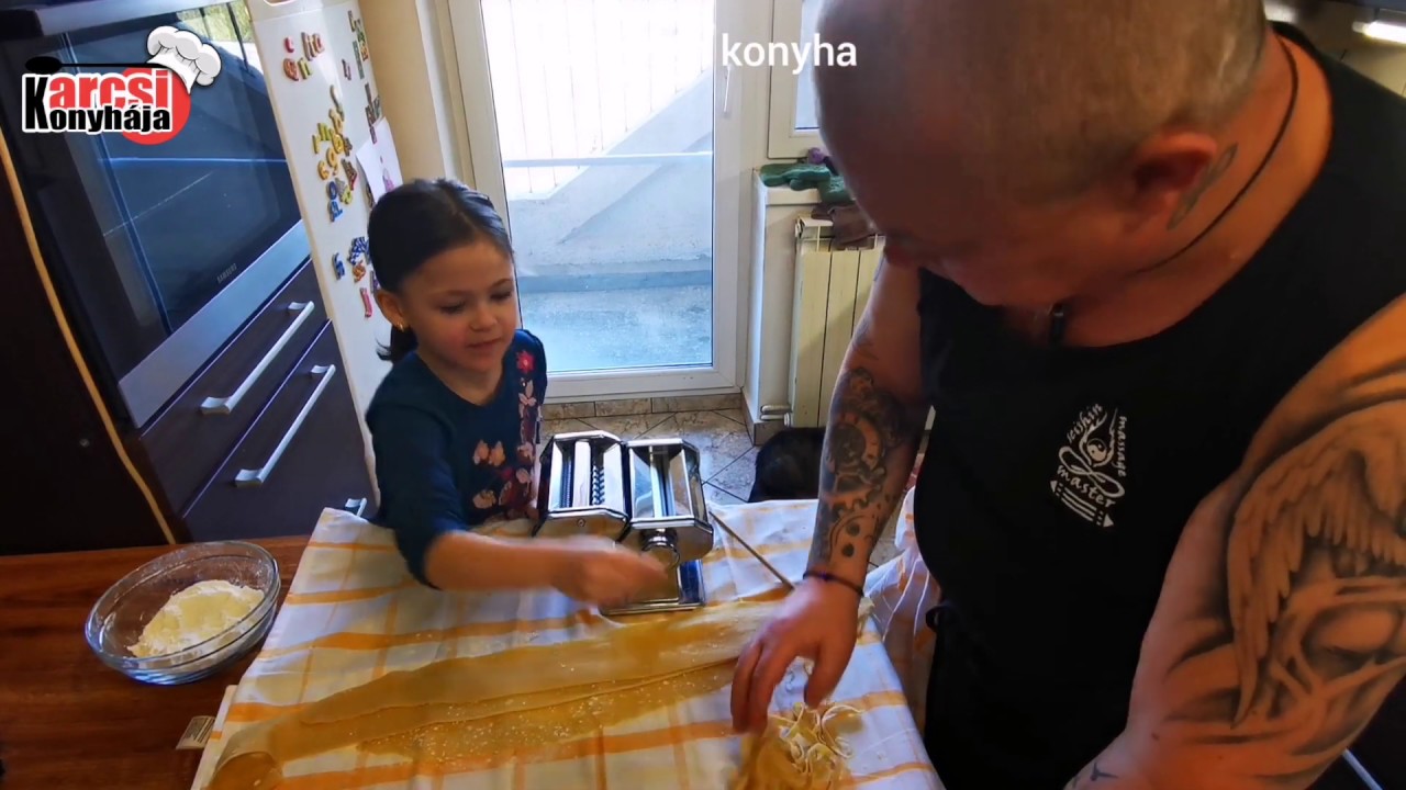 Karcsi konyhája - Házilag széles metélt, lebbencs tészta és különböző tészta félék