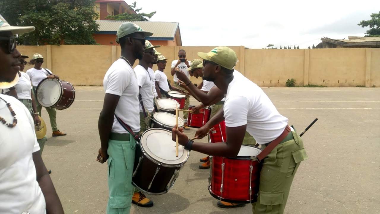 DRUMLINE BATTLE (17A Vs 17B)